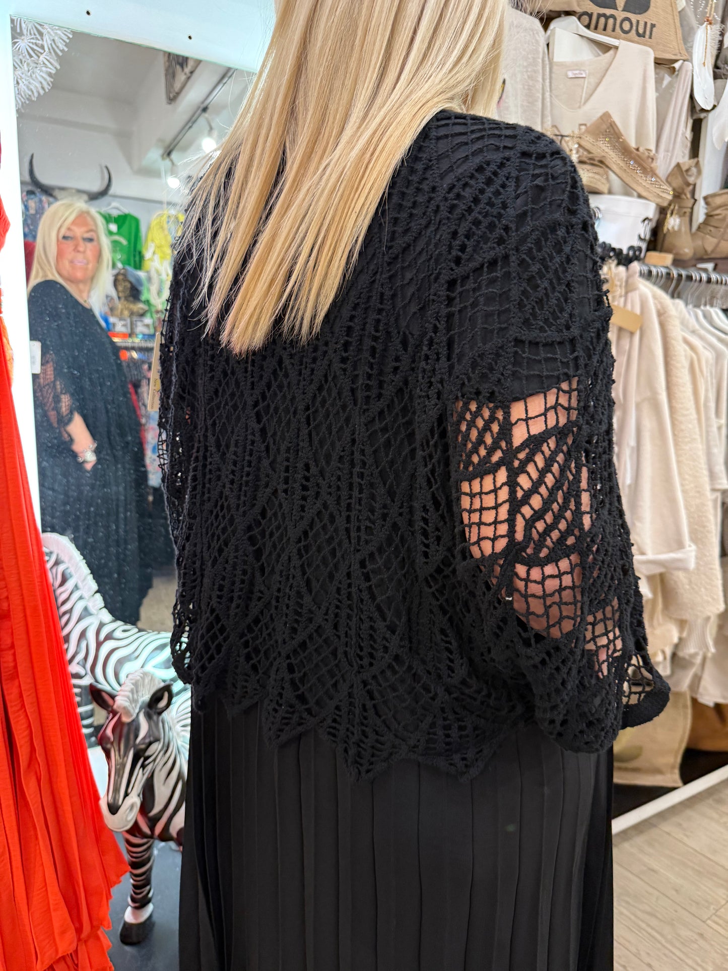 Pull macramé noir