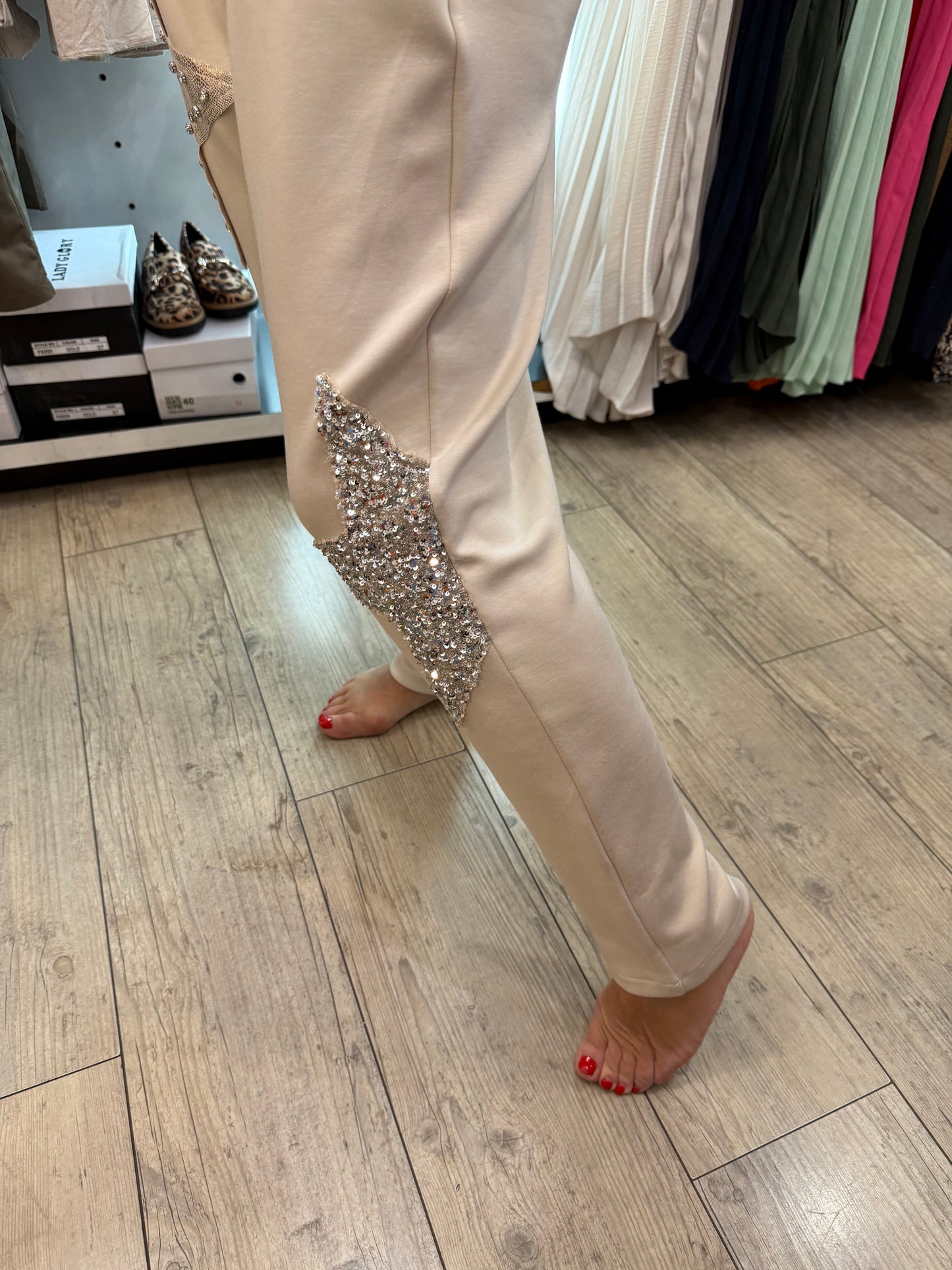 Pantalon étoile jambe or