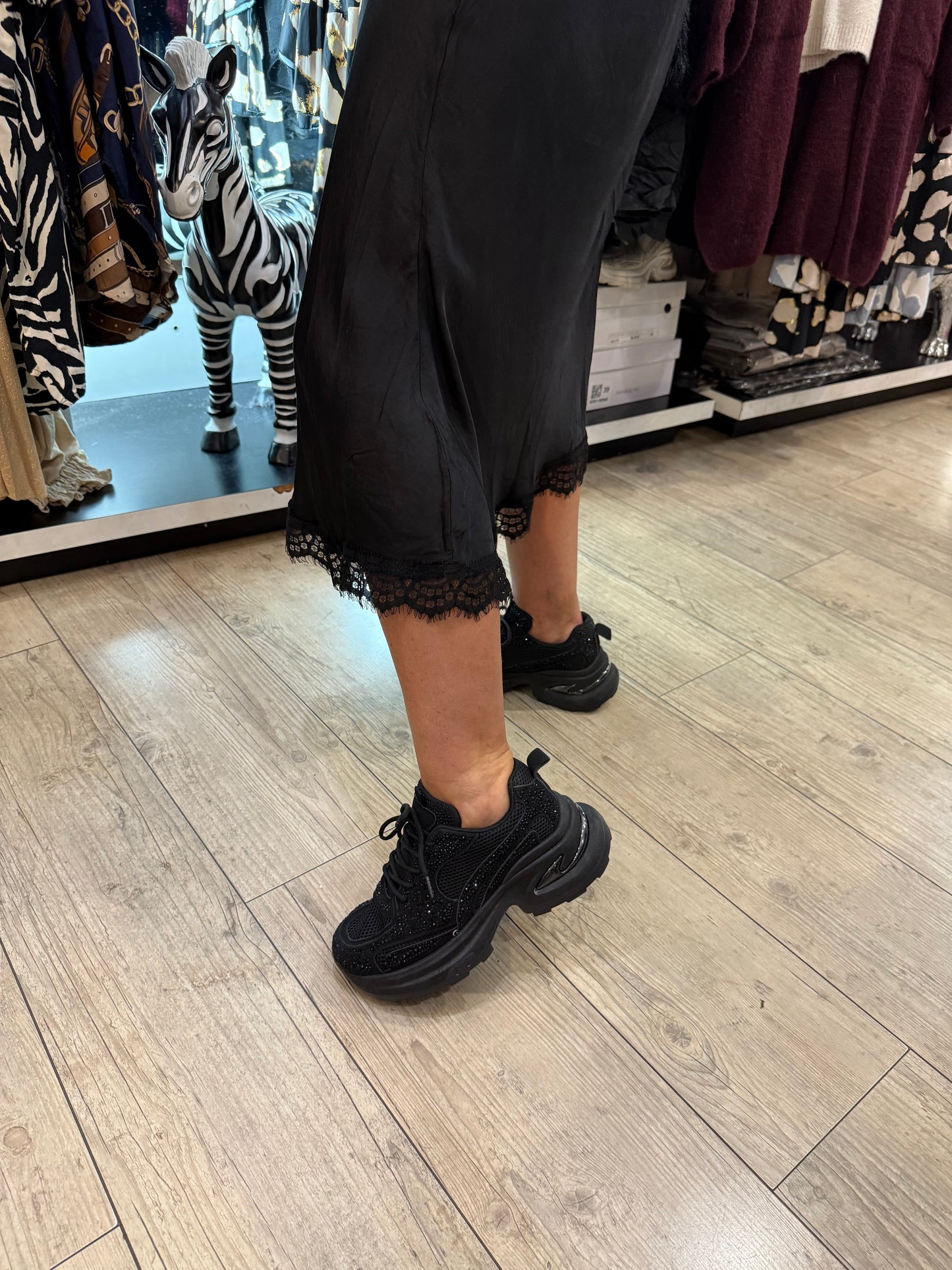 Robe dentelle noire longue