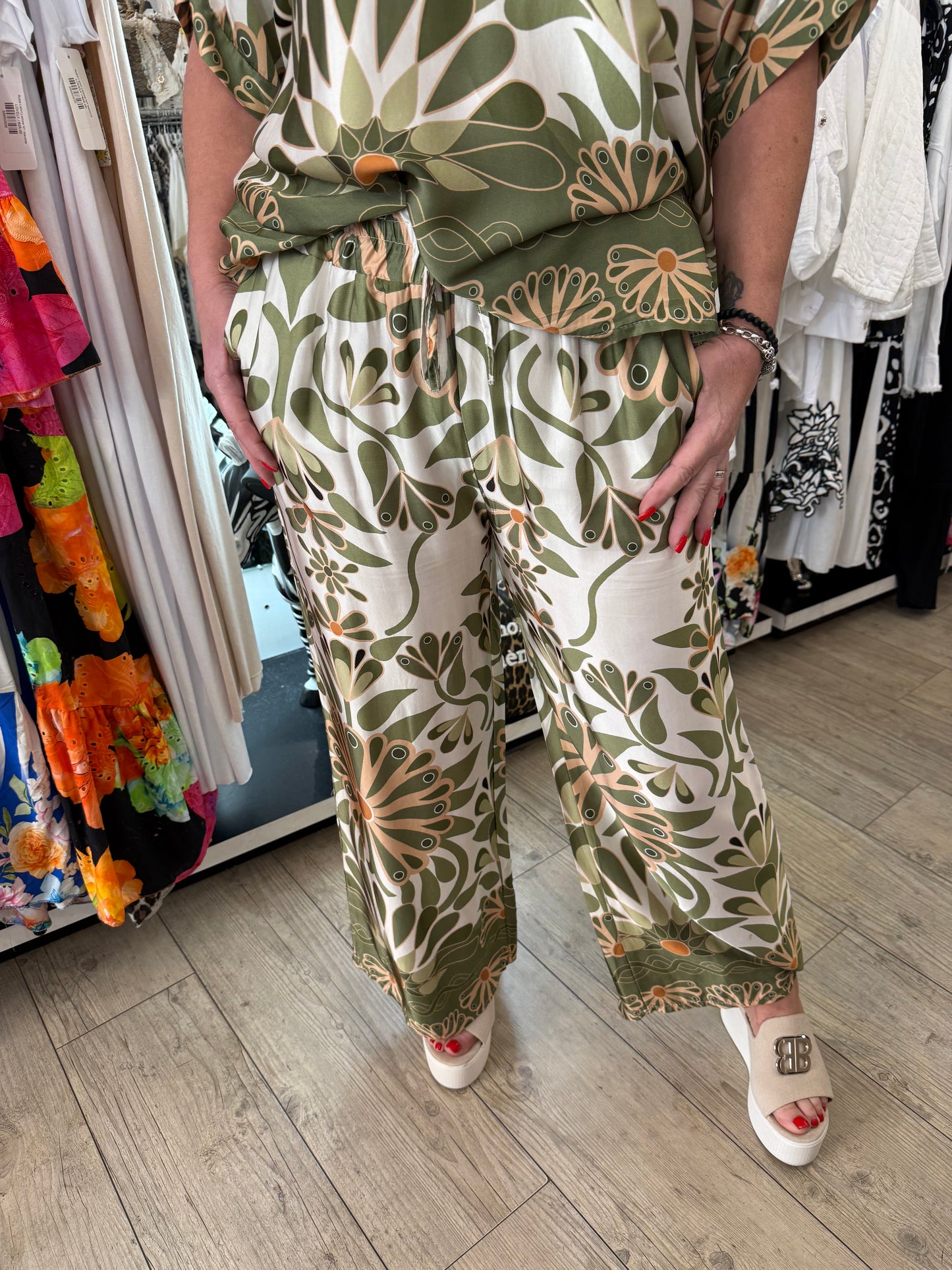 Ensemble Flora kaki