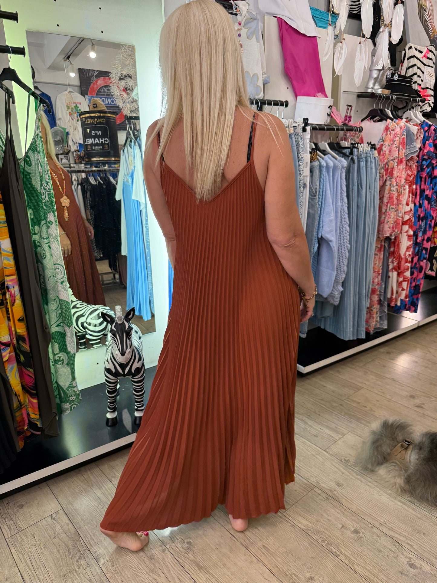 Robe plissée rouille
