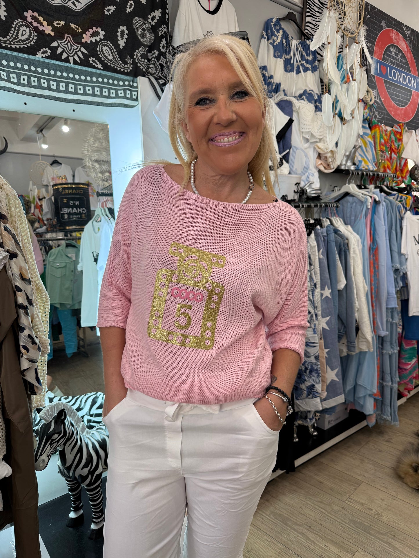 Pull noci rose