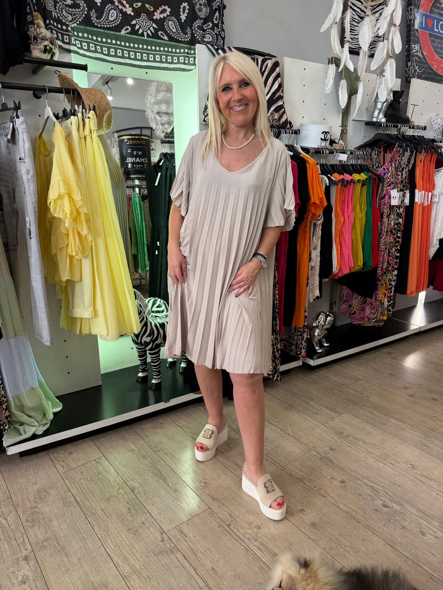 Robe Nero beige