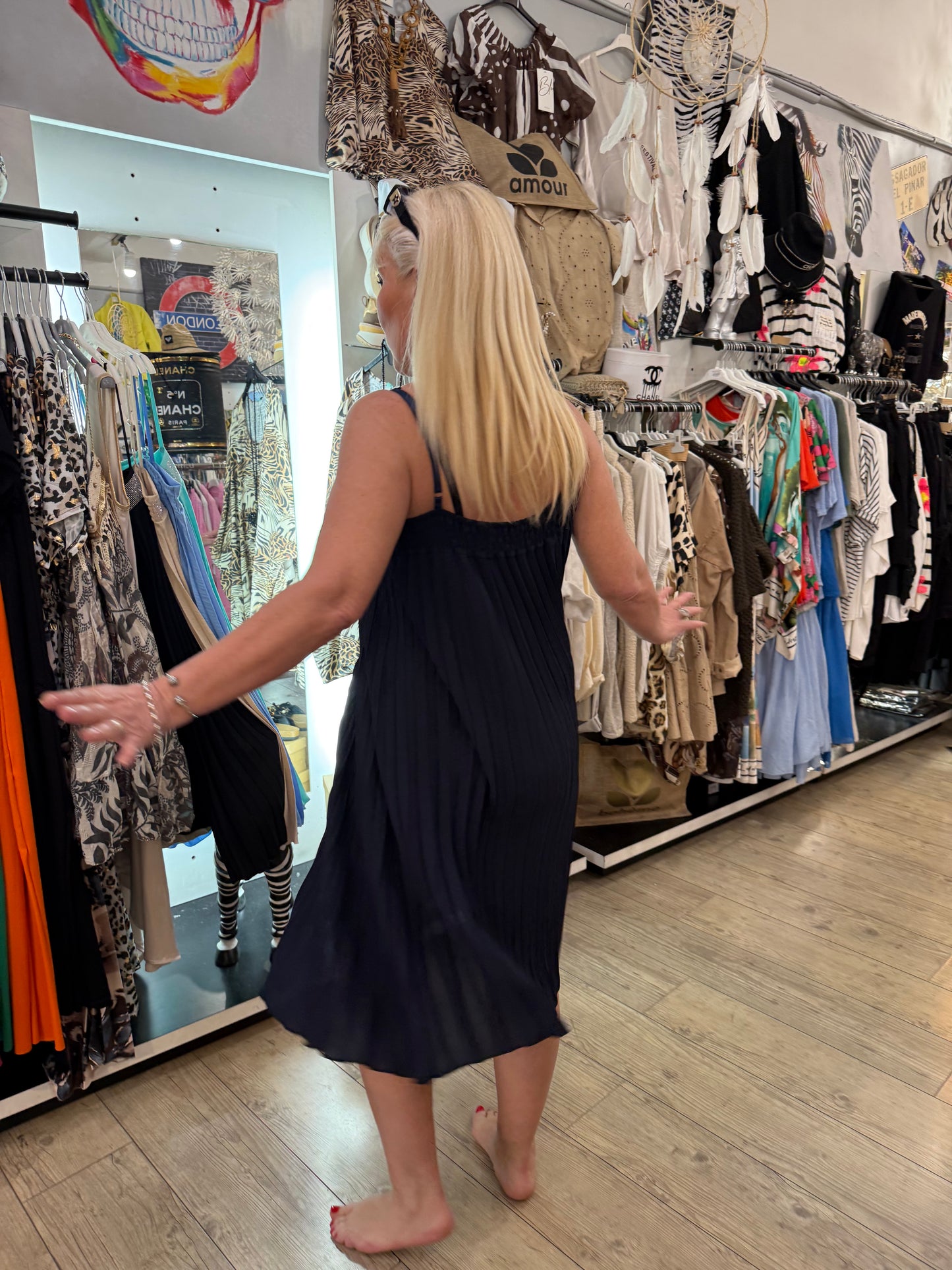 Robe plissée strass marine