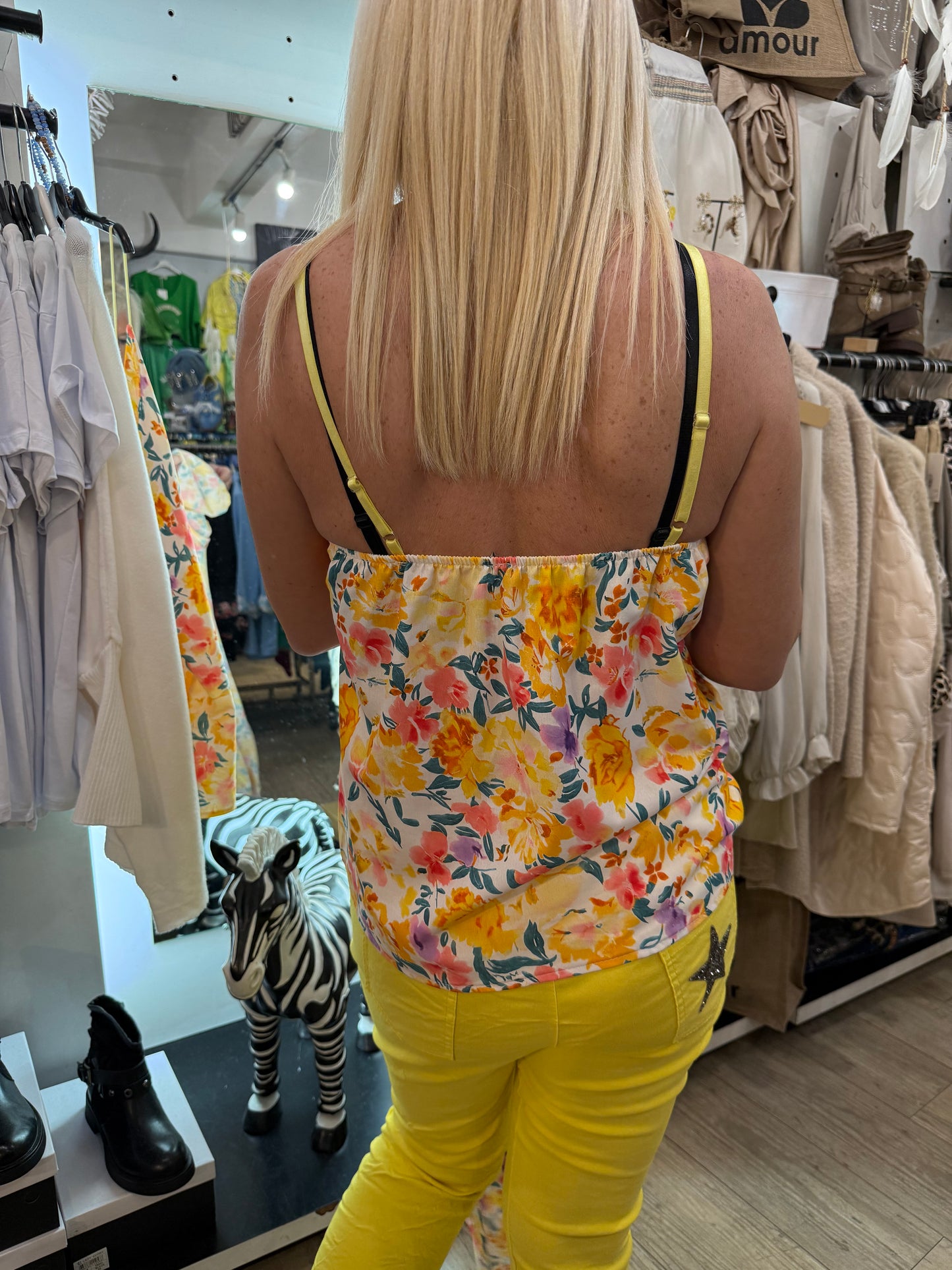 Top fleuri jaune petite taille