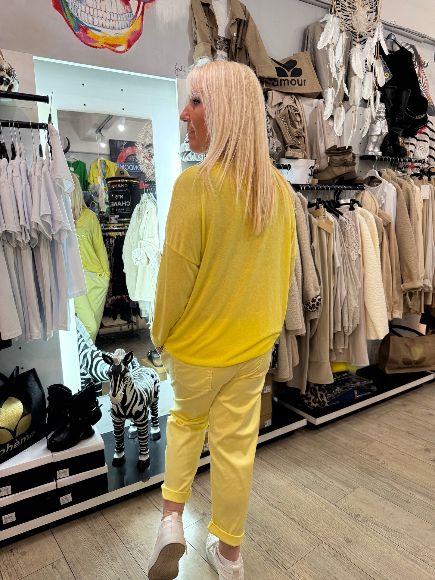 Pull positive jaune