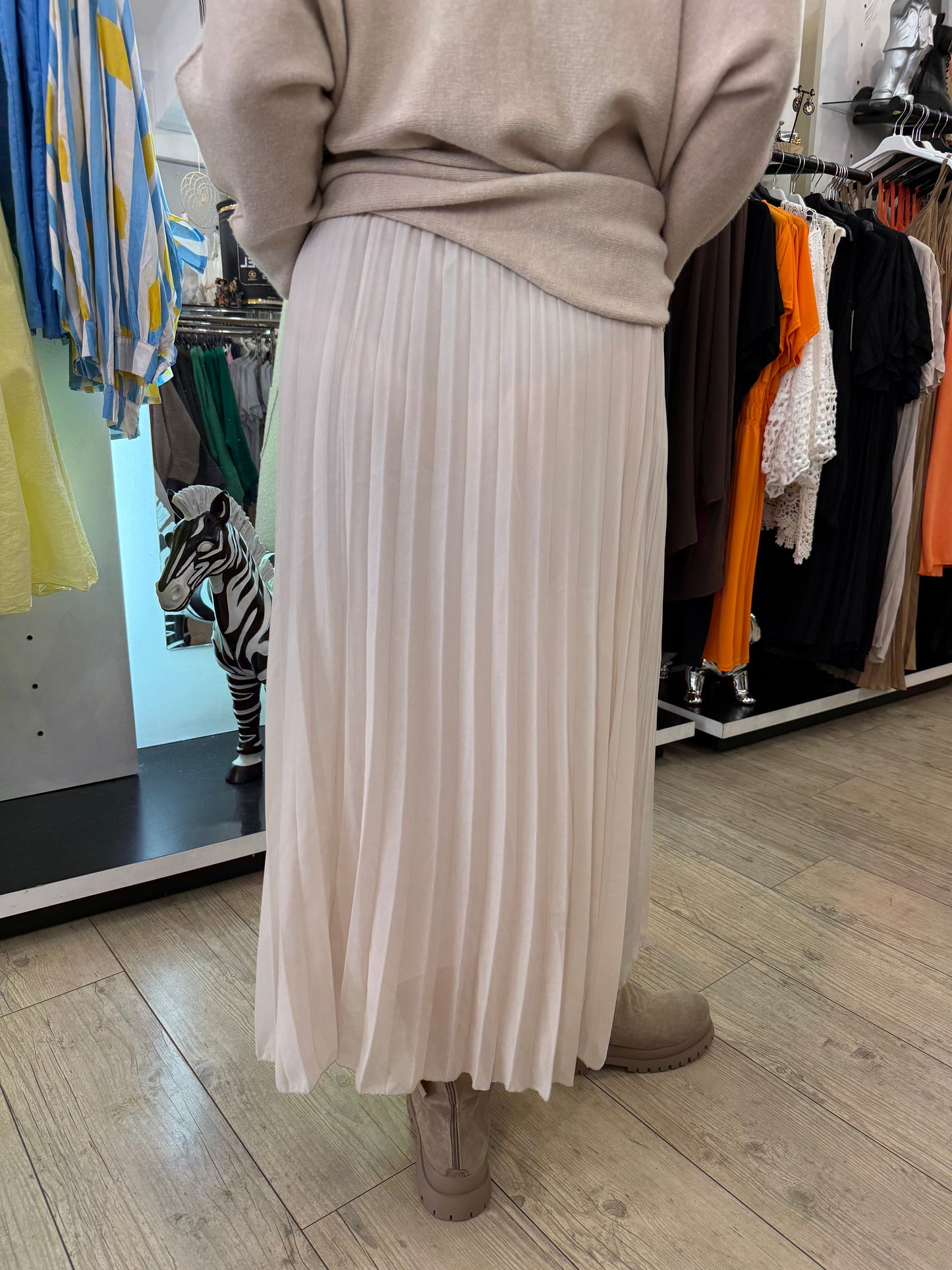 Jupe plissée beige