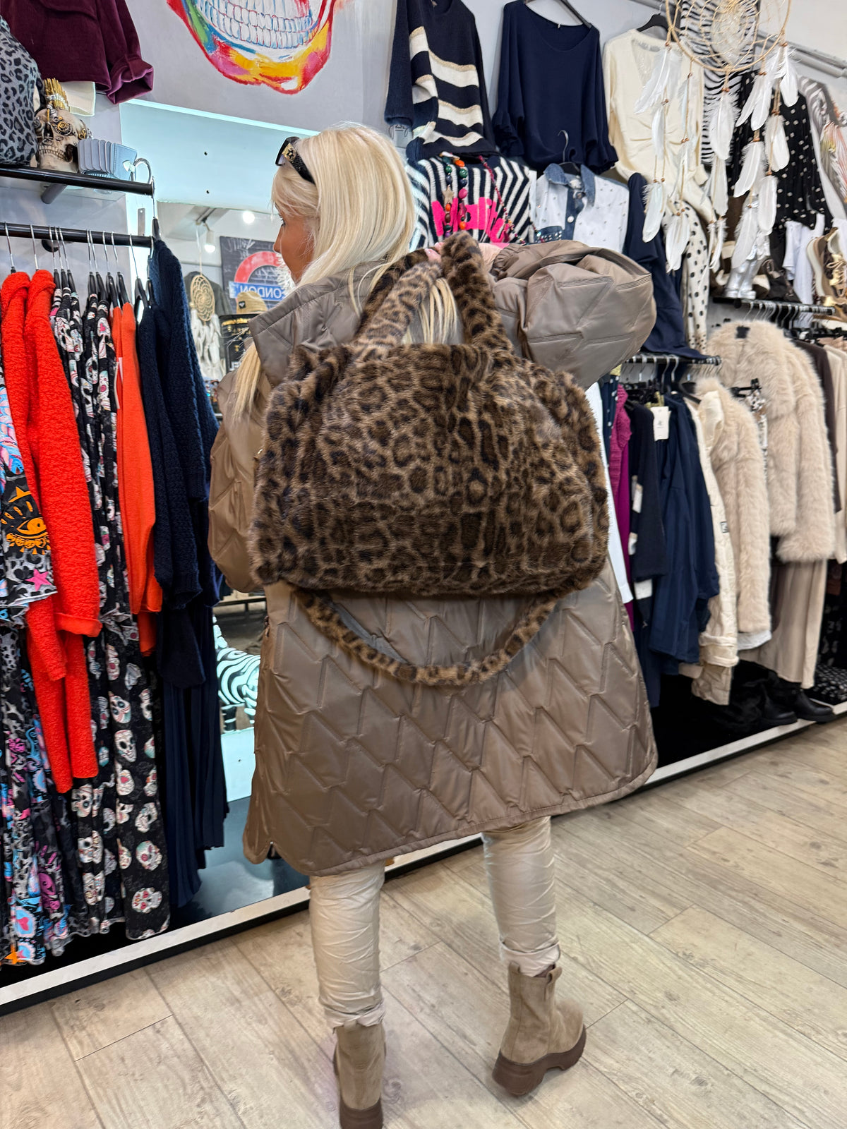 Doudoune Overzize taupe