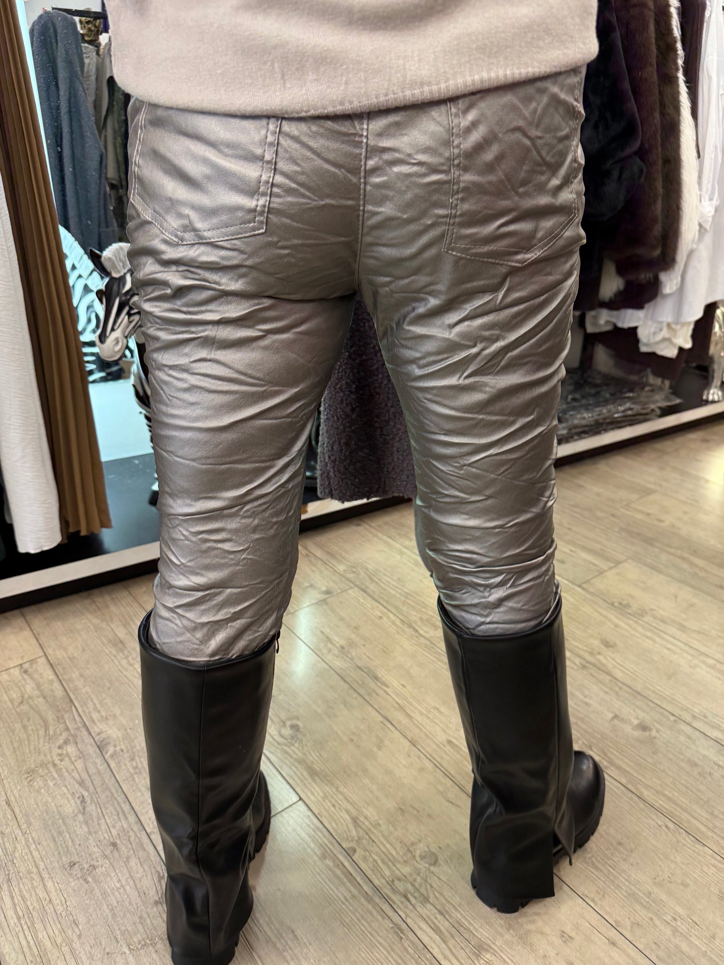 Pantalon simili argent