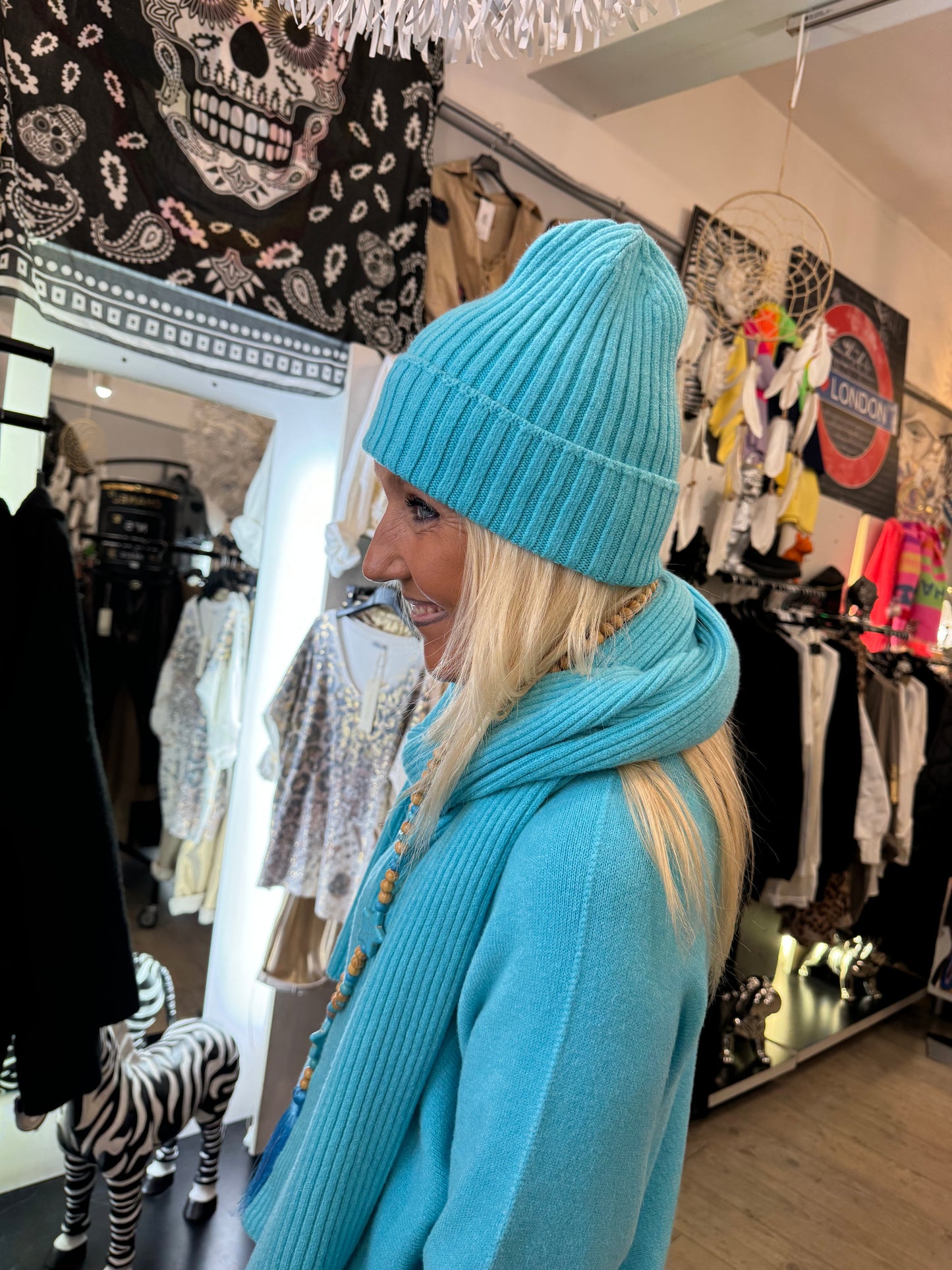 Bonnet turquoise