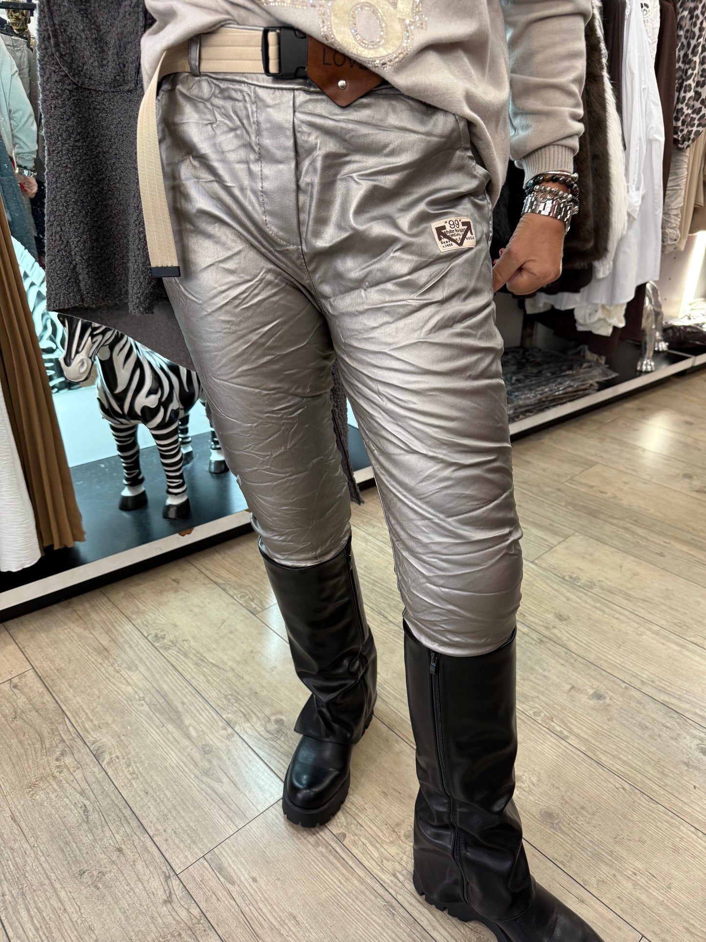 Pantalon simili argent