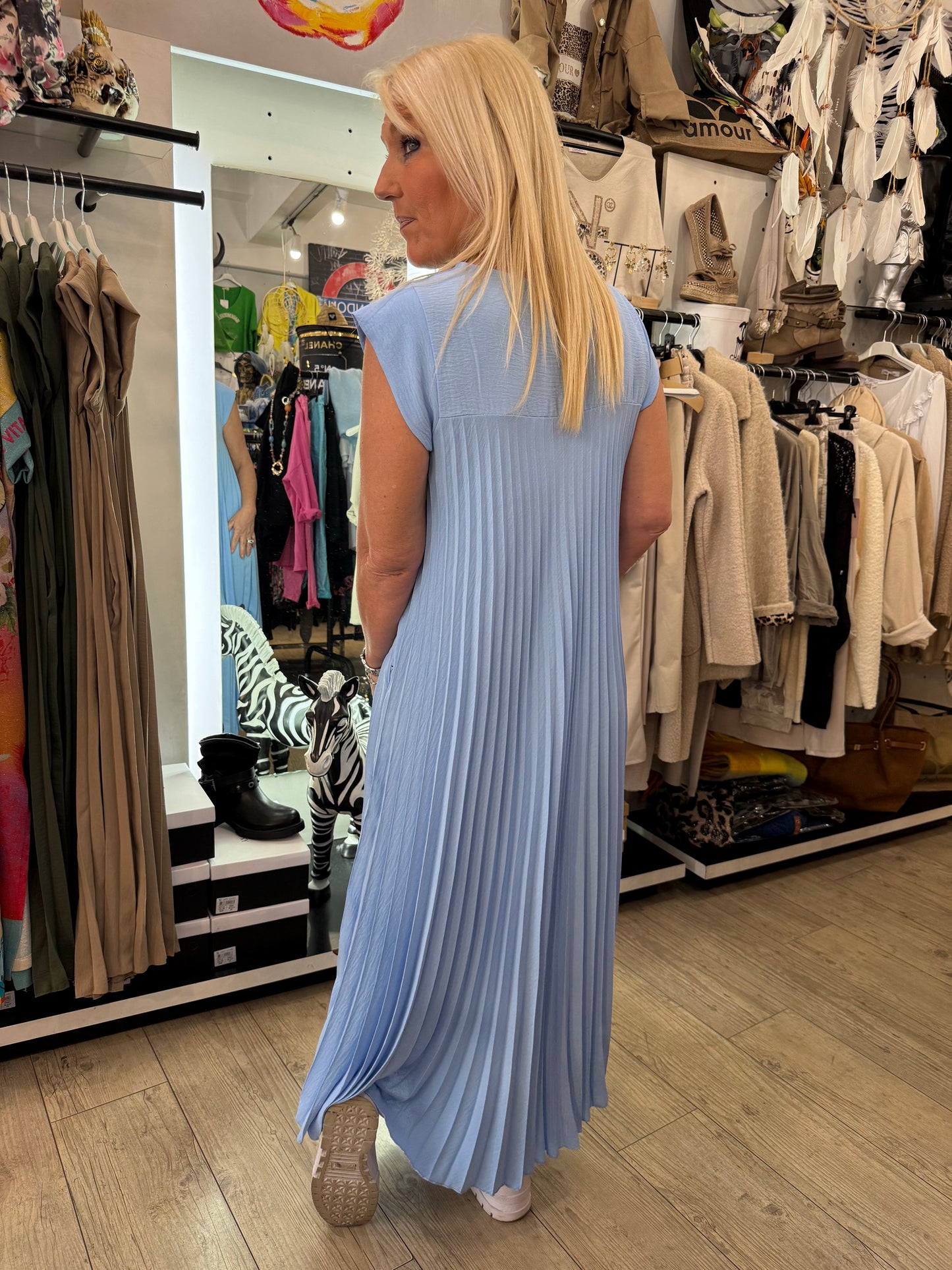 Robe plissée longue ciel