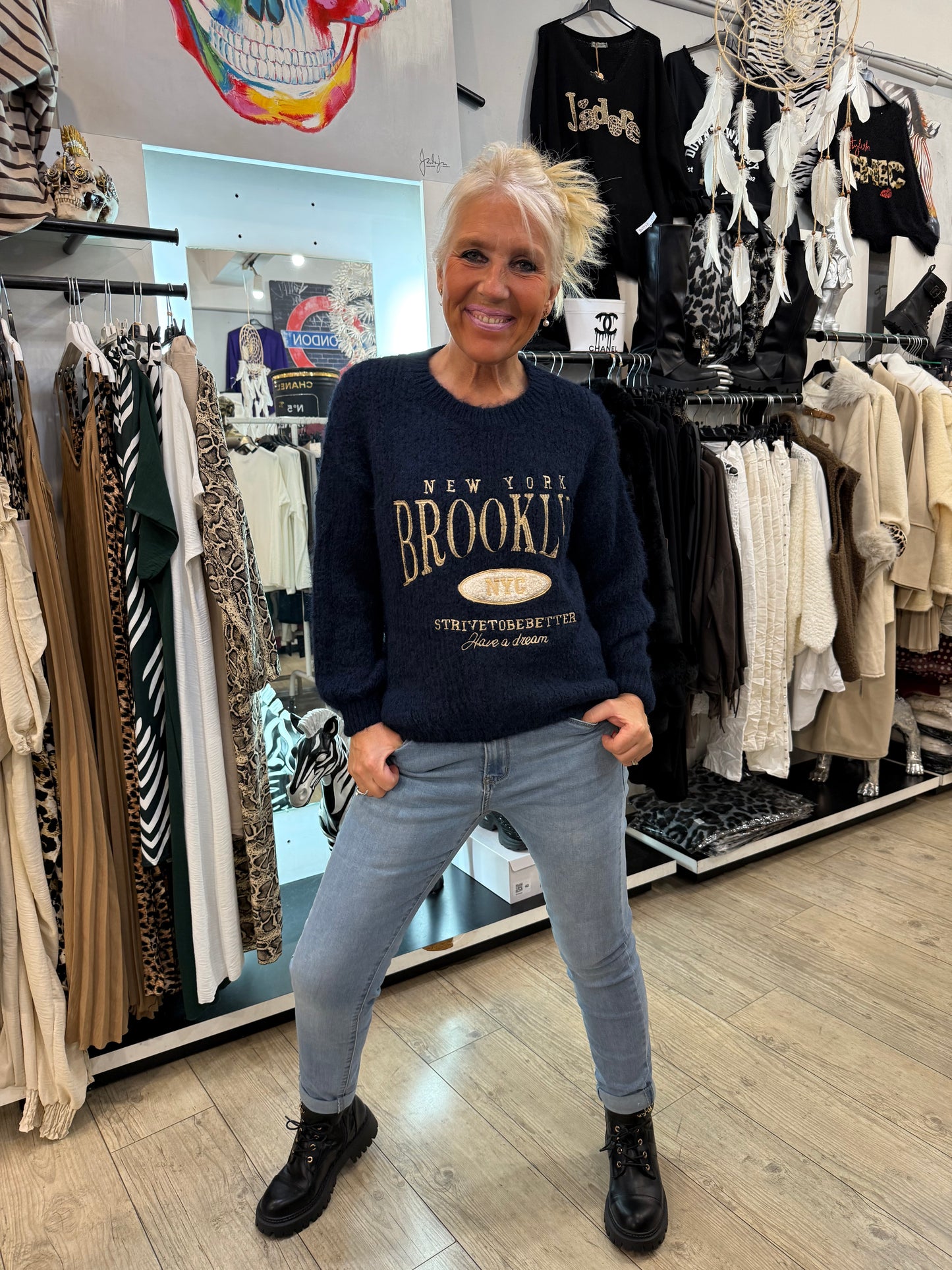Pull Brooklyn marine