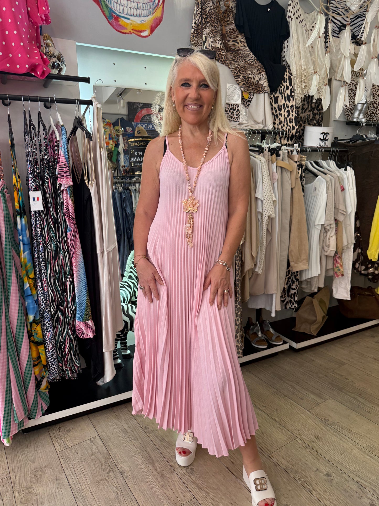 Robe plissée rose
