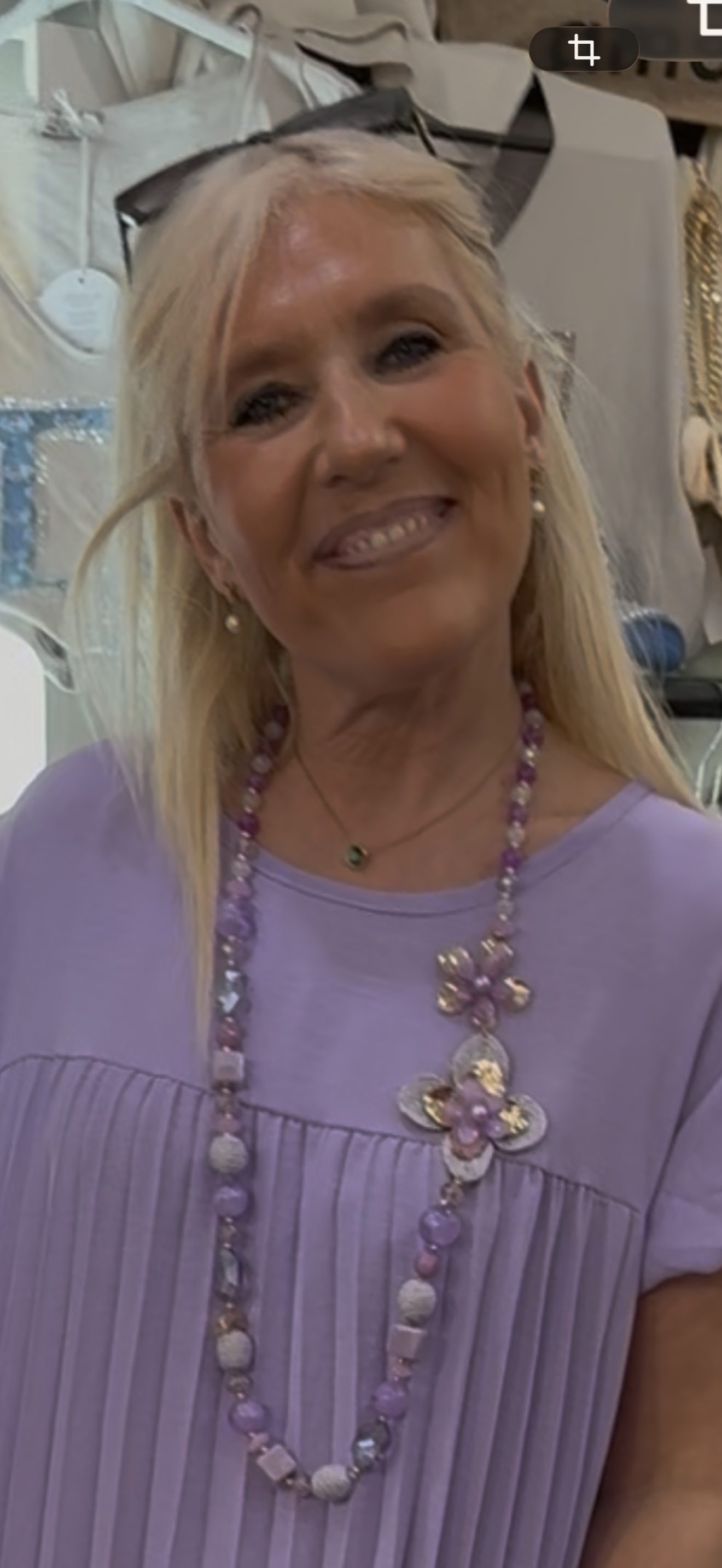 Sautoir fleur mauve