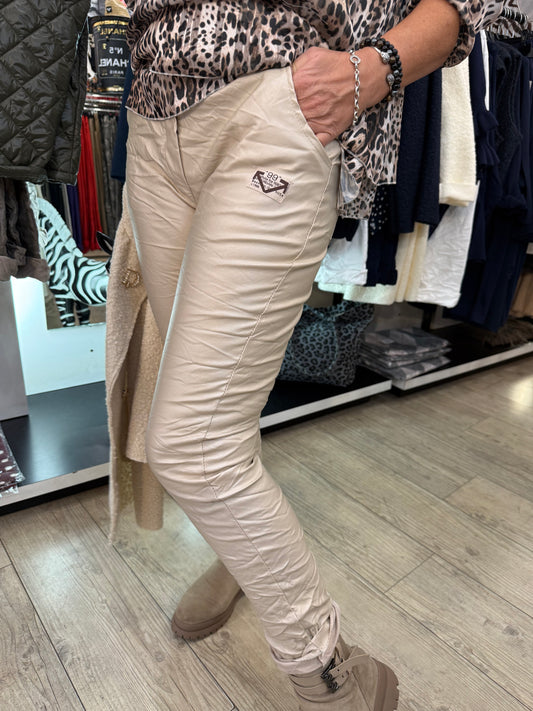 Pantalon simili ceinture beige