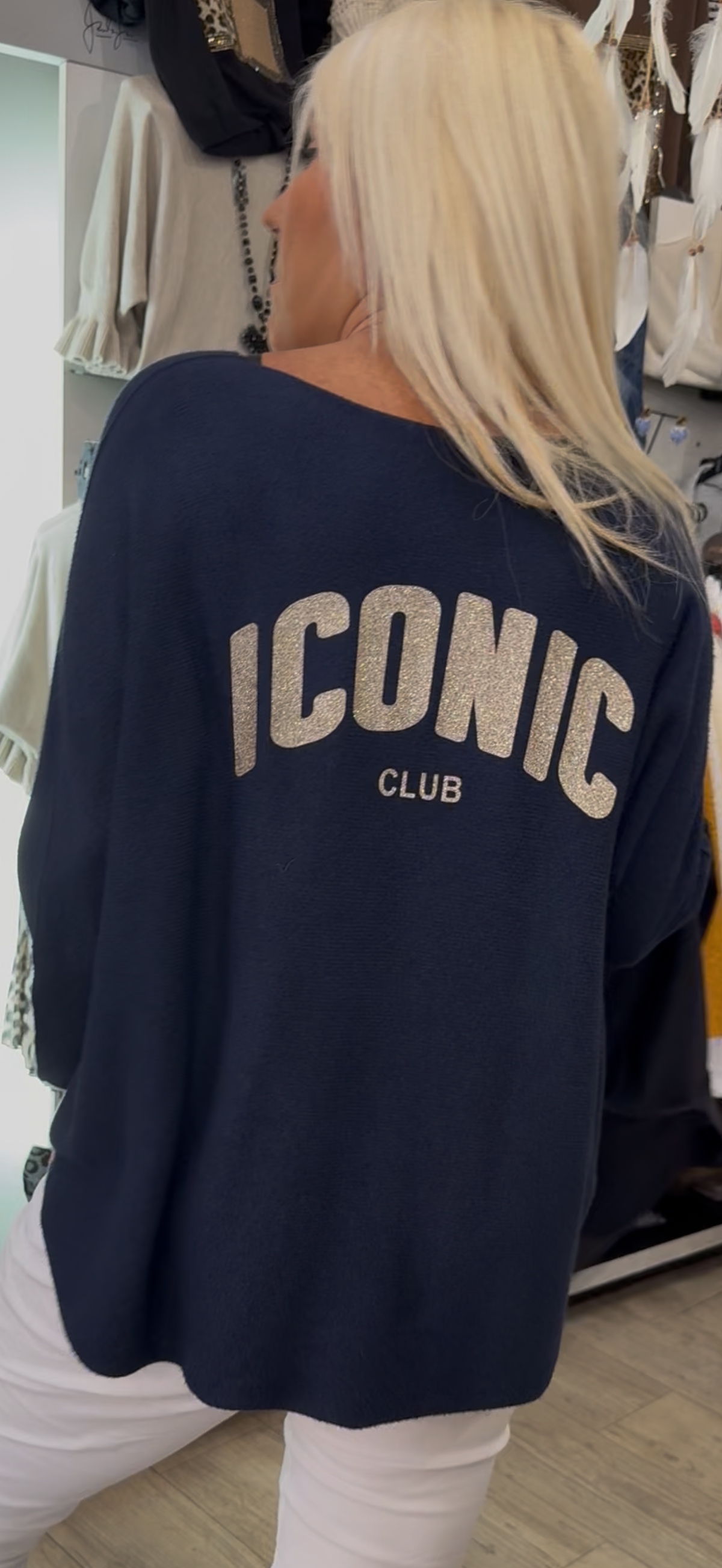 Pull iconic marine