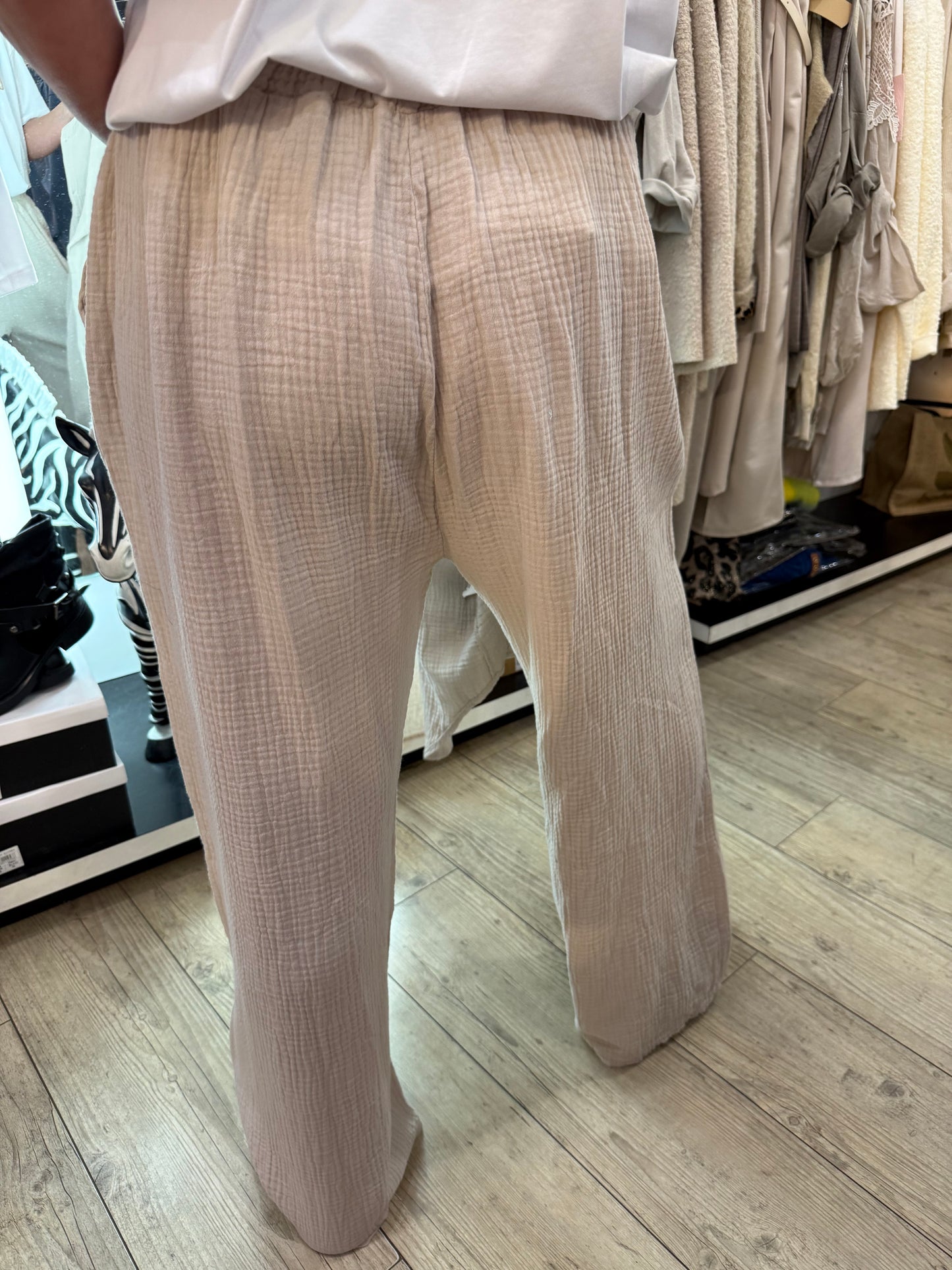 Pantalon gaz de coton beige