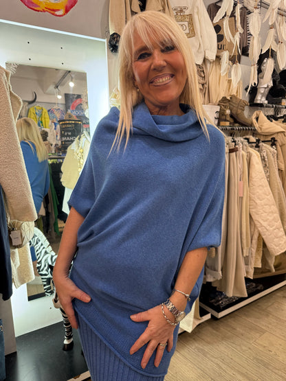 Pull magnolia bleu azur