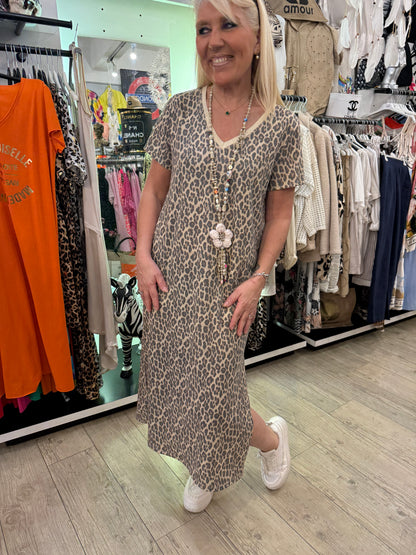 Robe t shirt léopard
