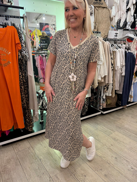 Robe t shirt léopard
