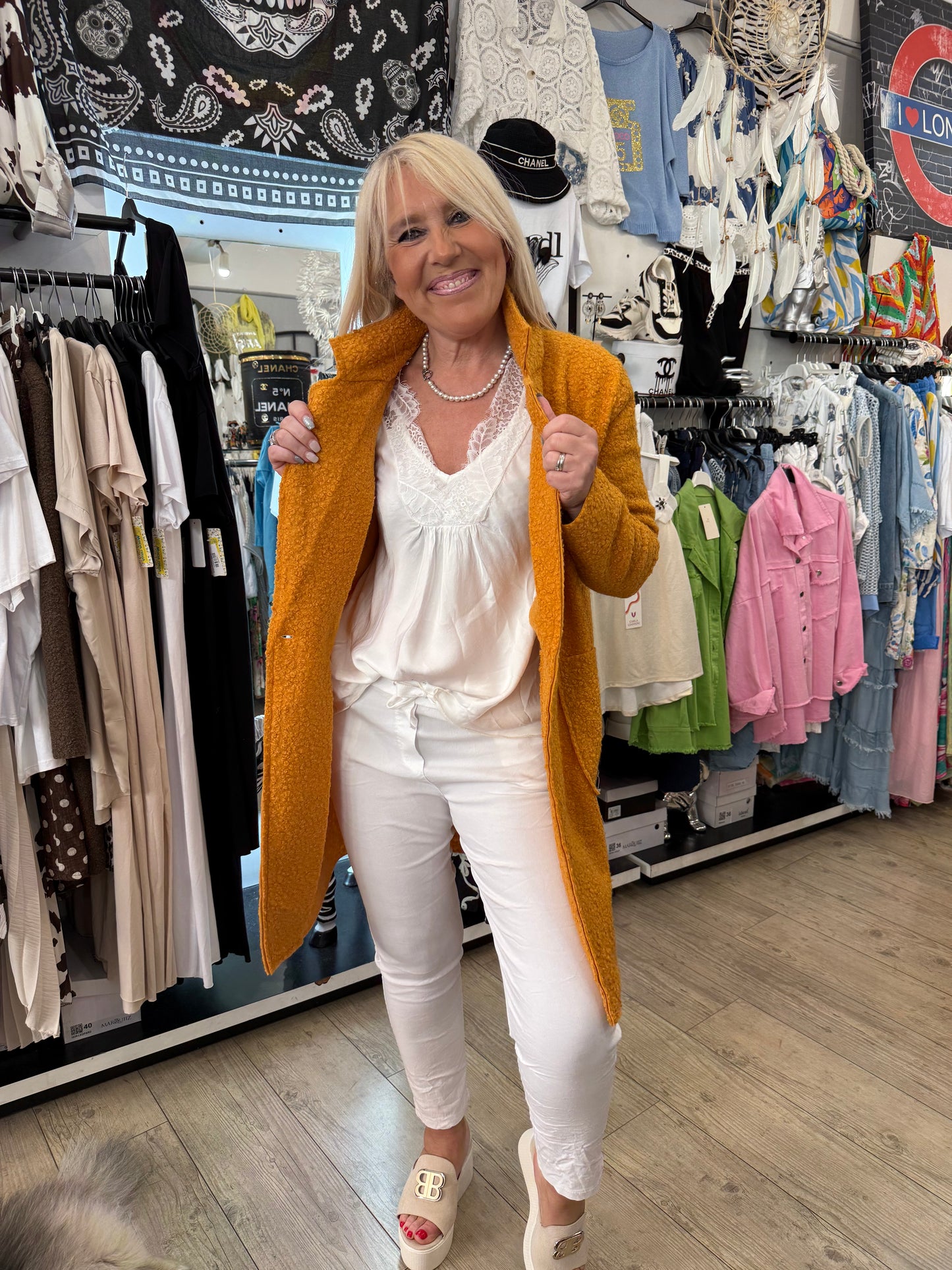 Manteau bouclette safran