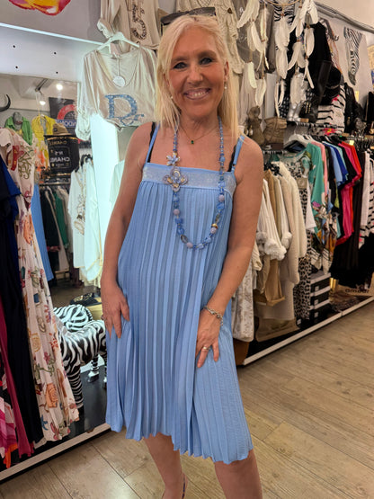 Robe plissée strass bleu