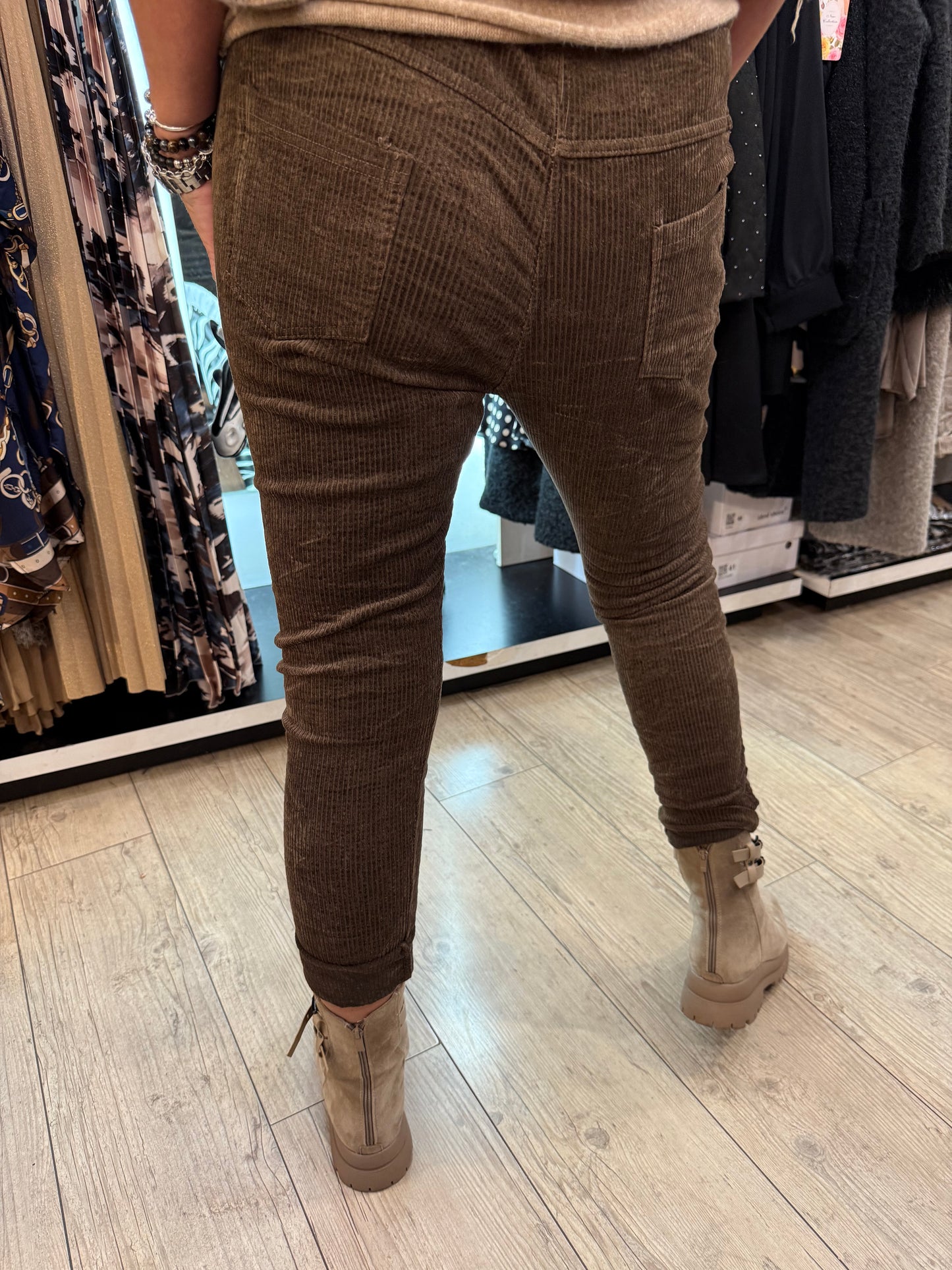 Pantalon magique velours choco