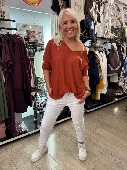 Pull iconic terracota