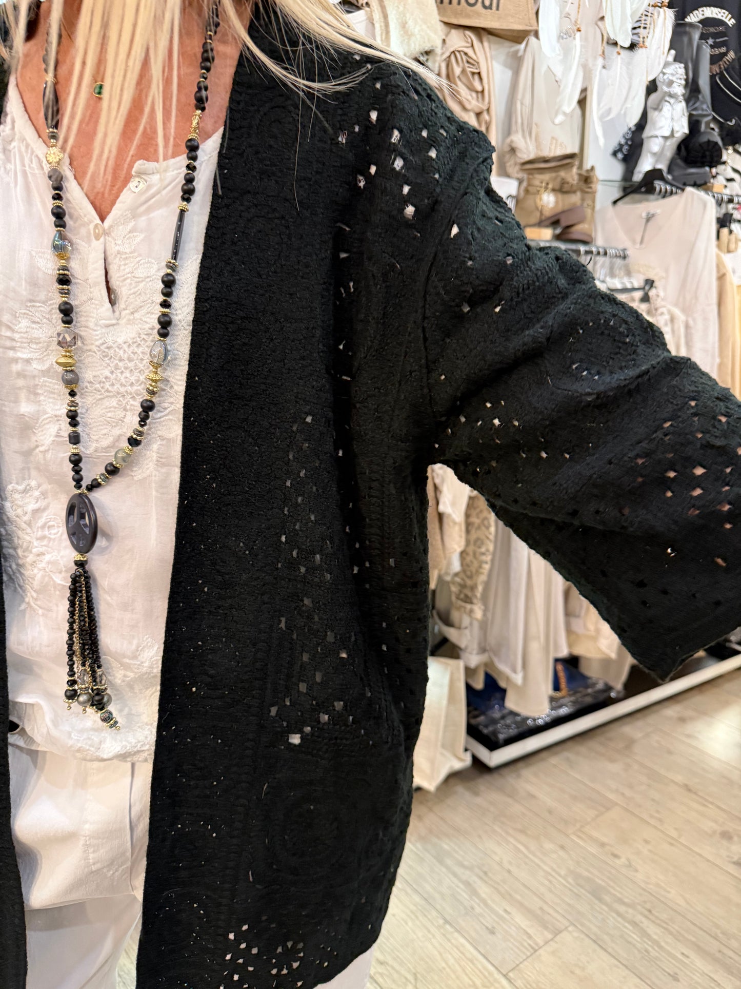 Veste crochet noir