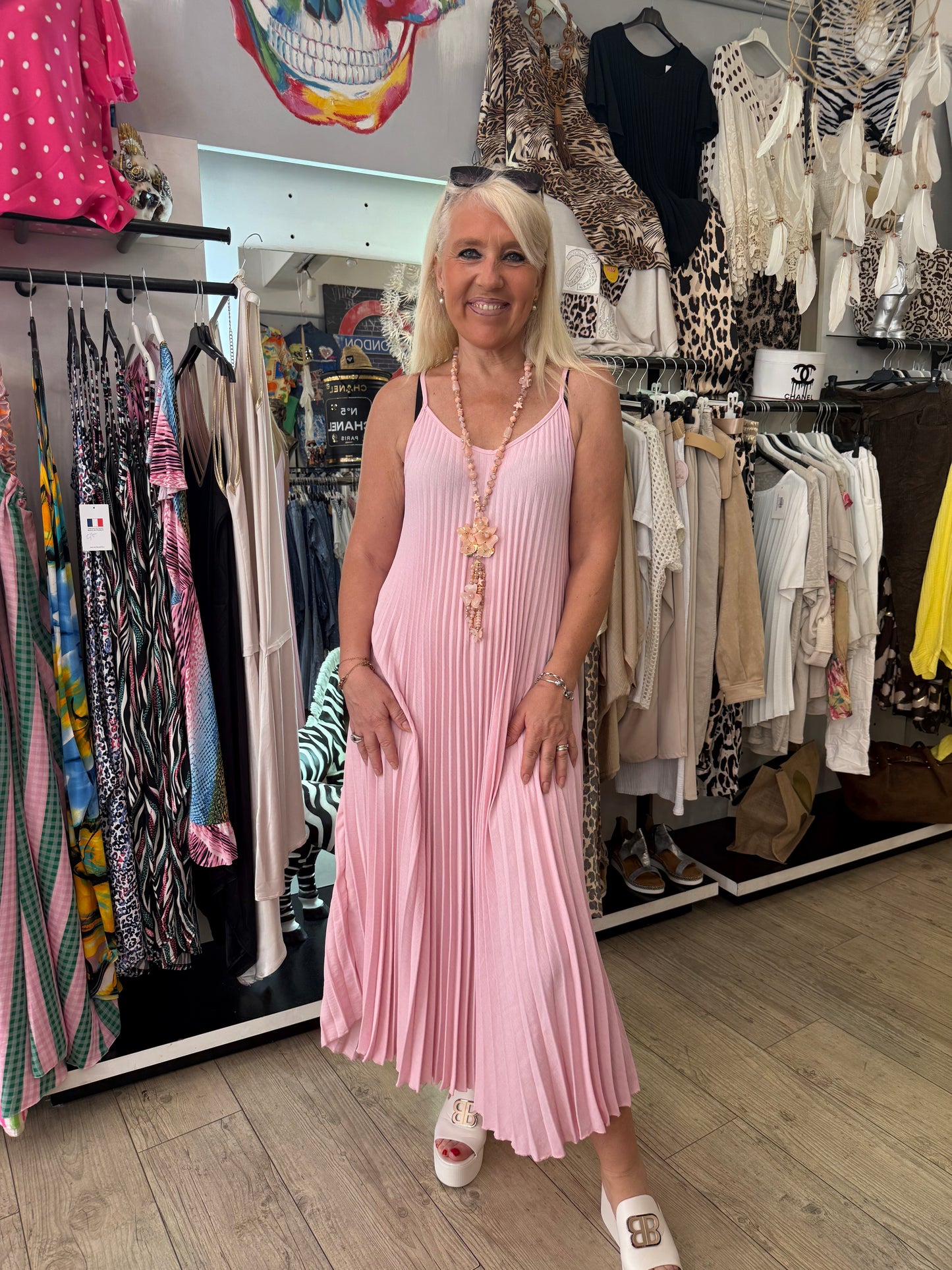 Robe plissée rose