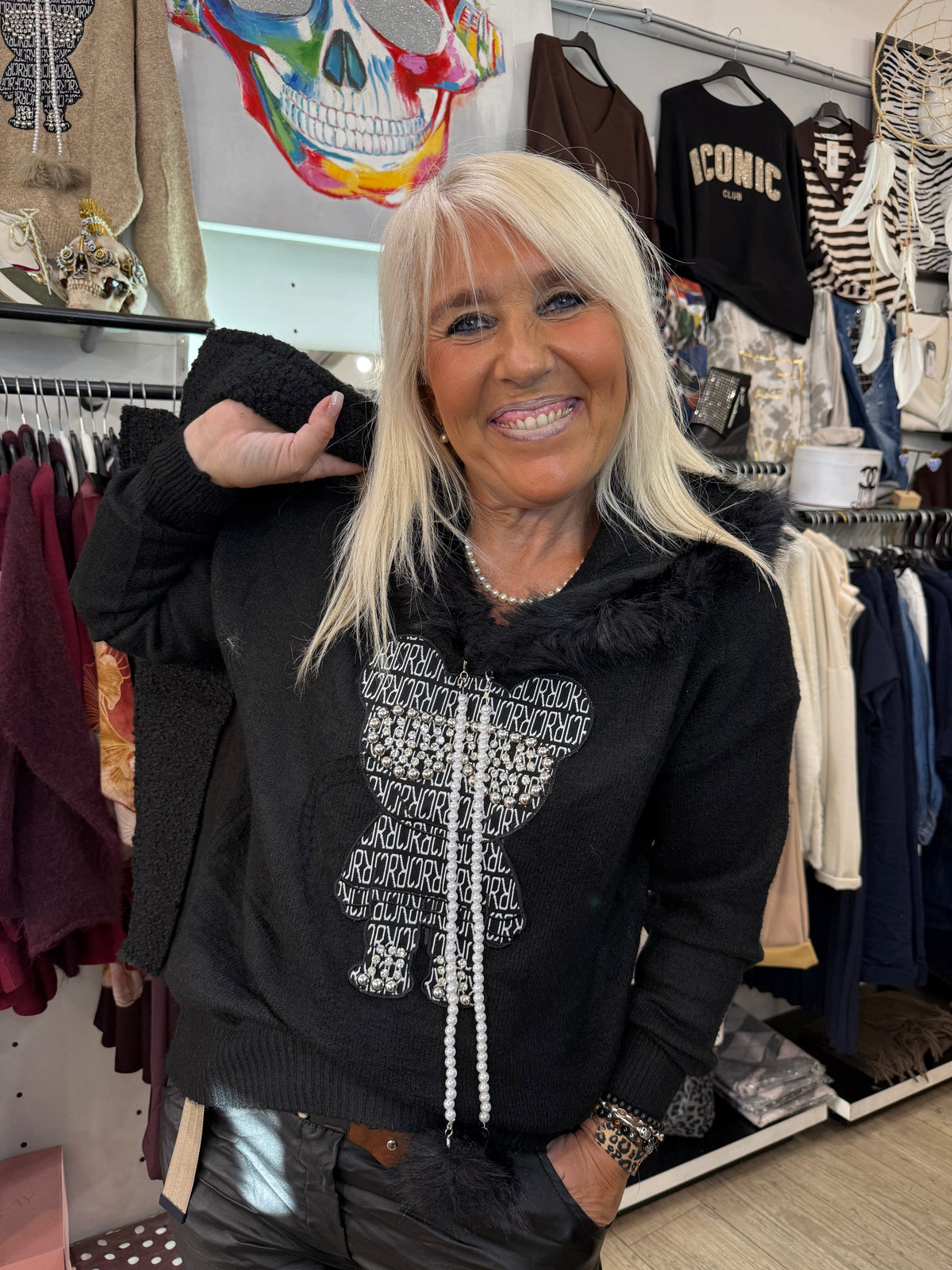 Pull nounours noir