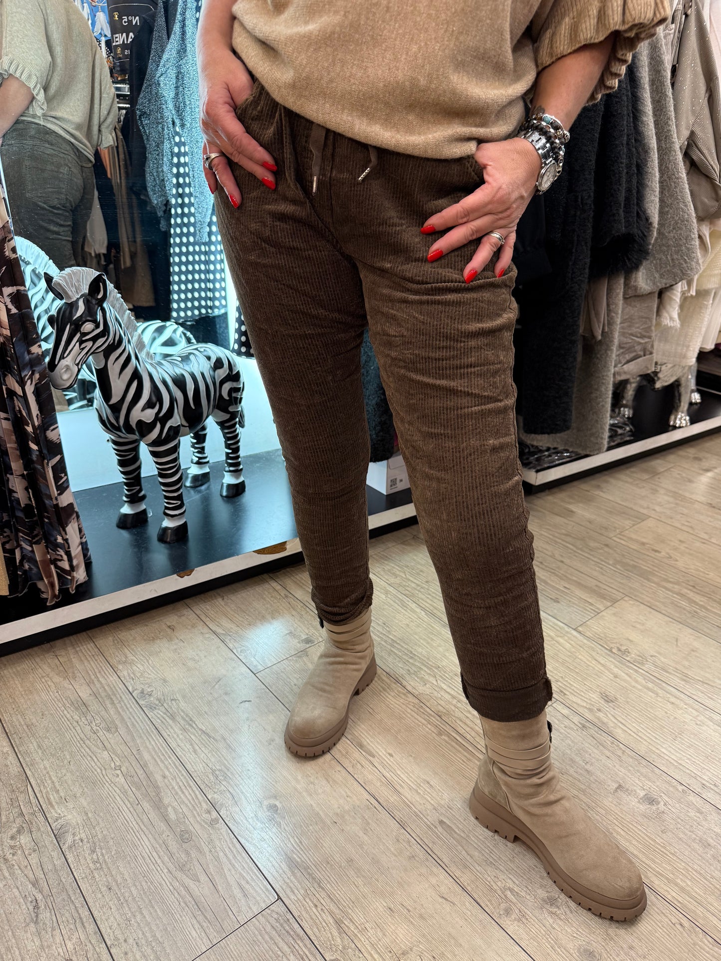 Pantalon magique velours choco