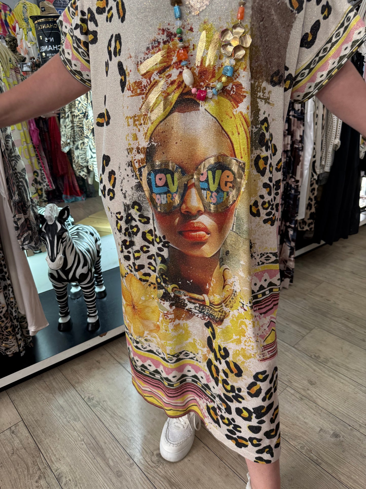 Robe love yourself