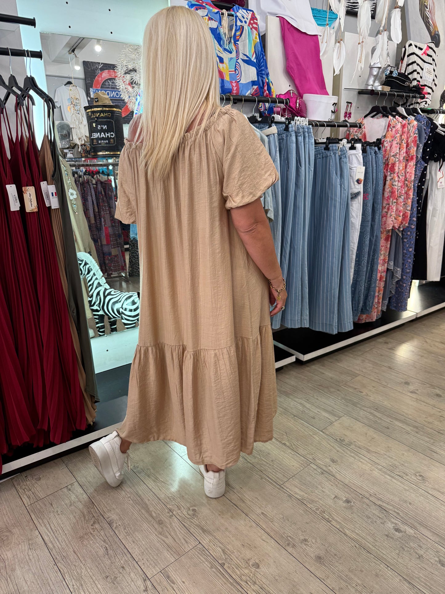 Robe Carmen camél