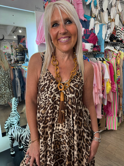 Robe valerie leo