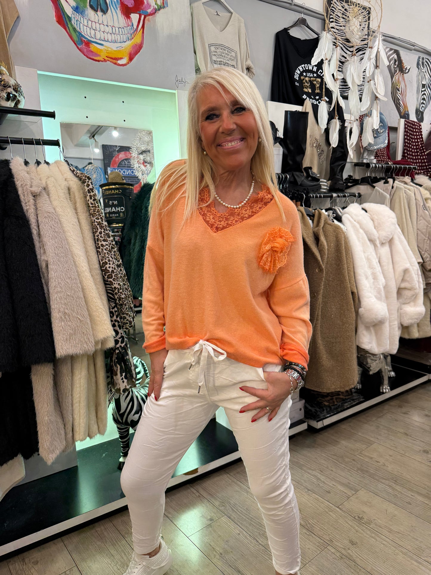 Pull la merveille mandarine