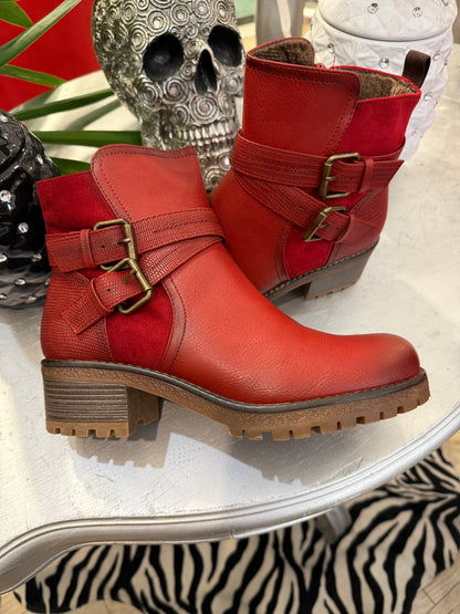 Boots rouge