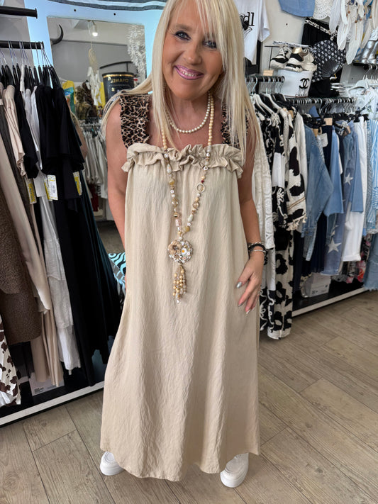 Robe sable et leo