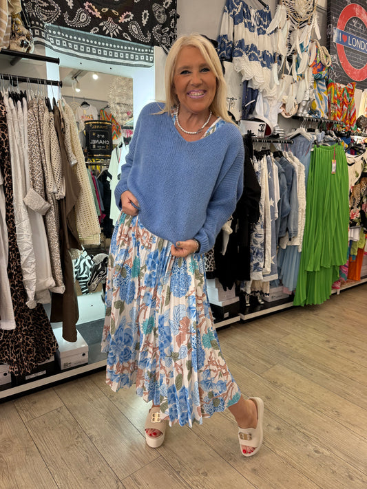 Pull chouchou bleu discret
