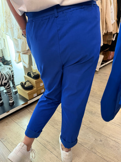 Pantalon magique gde taille Émilie bleu elec