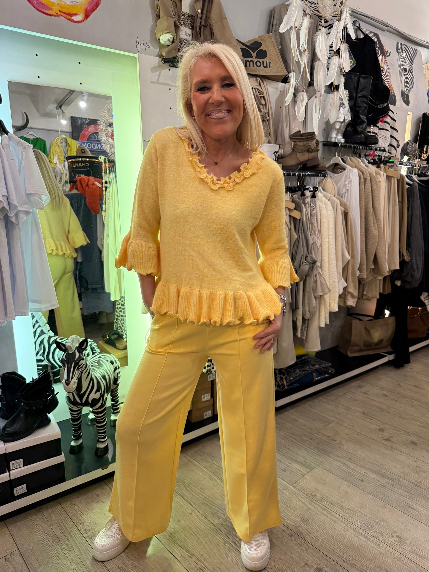 Pull Lovena jaune