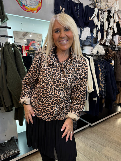 Veste perfecto leo