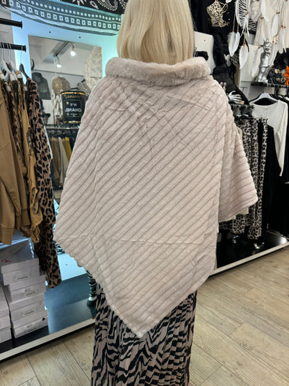 Poncho beige