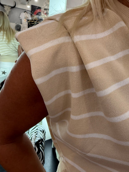 Pull beige rayé