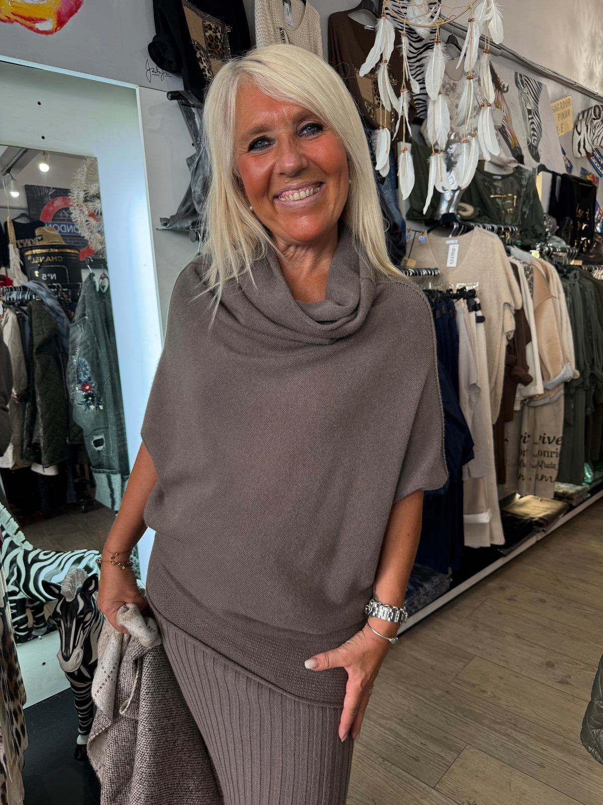 Pull magnolia taupe