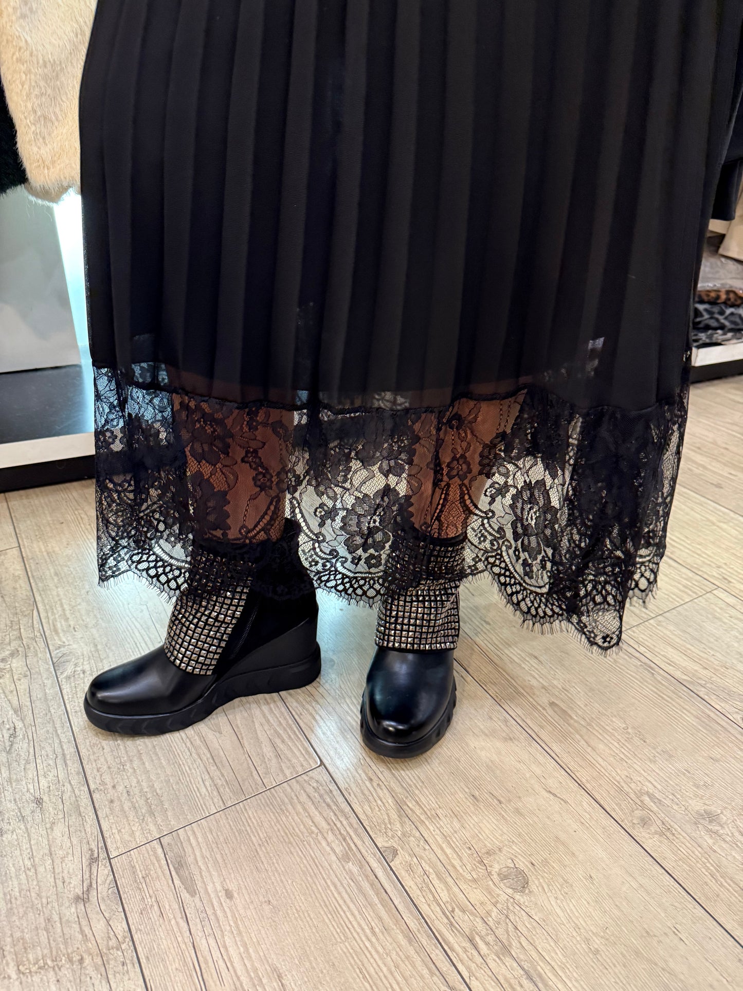 Jupe noire dentelle Lucie