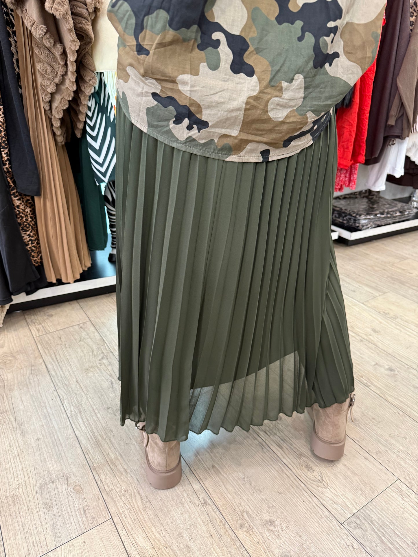 Jupe plissée kaki