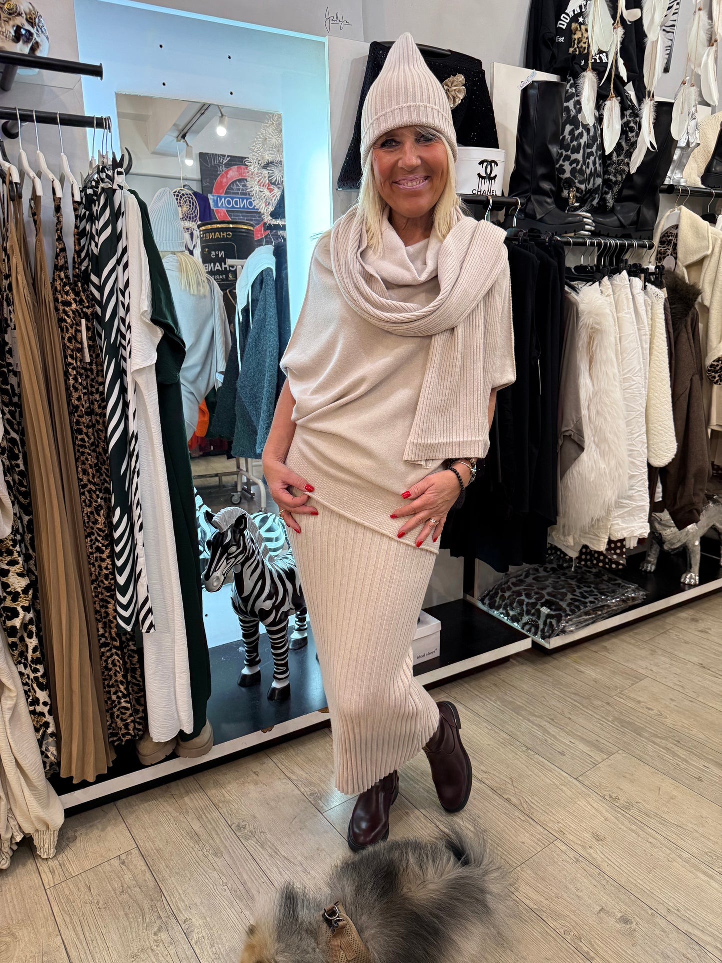Bonnet beige +écharpe