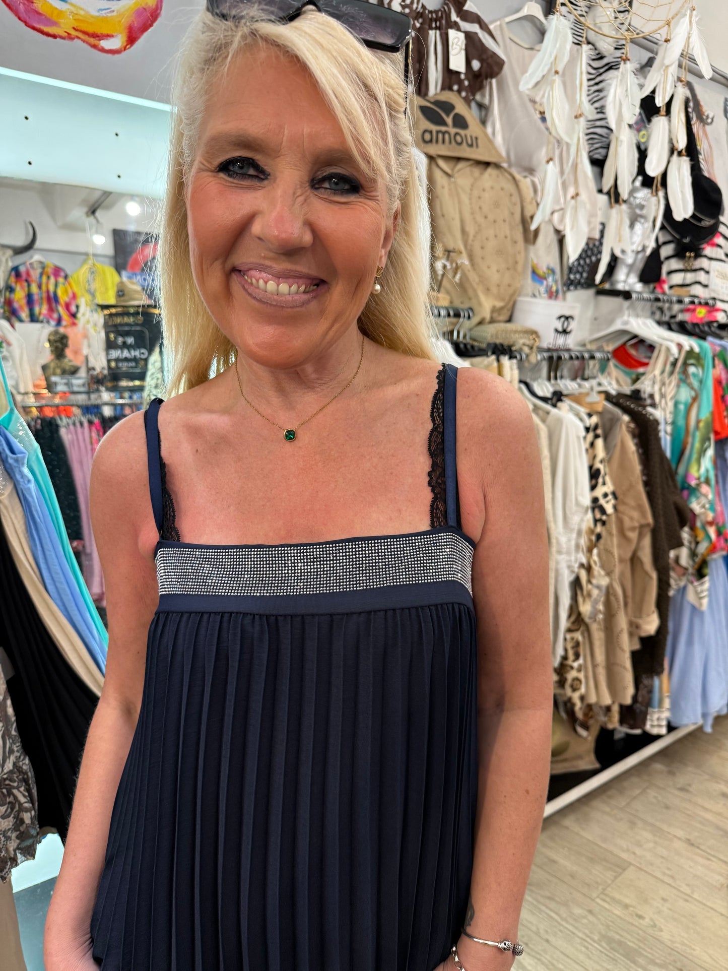 Robe plissée strass marine